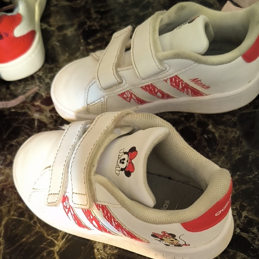 Adidas Kids' White and Red Minnie Mouse Sneakers - Picture 4 of 5